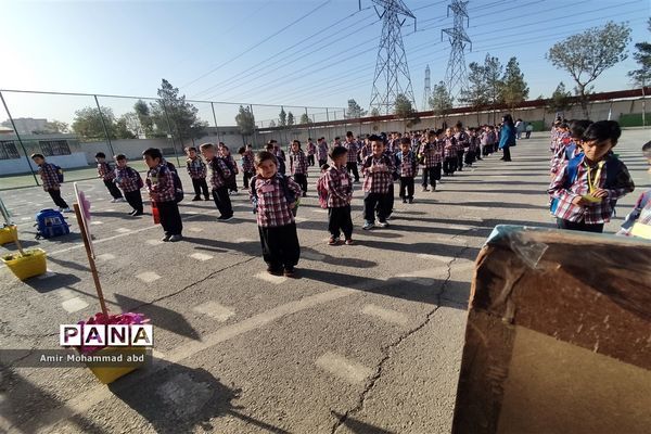 جشن شکوفه‌ها در مدارس کهریزک