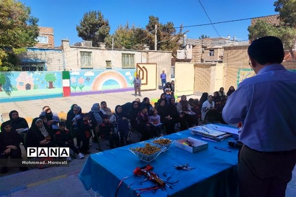 آیین جشن شکوفه‌ها در شهرستان مانه و سملقان