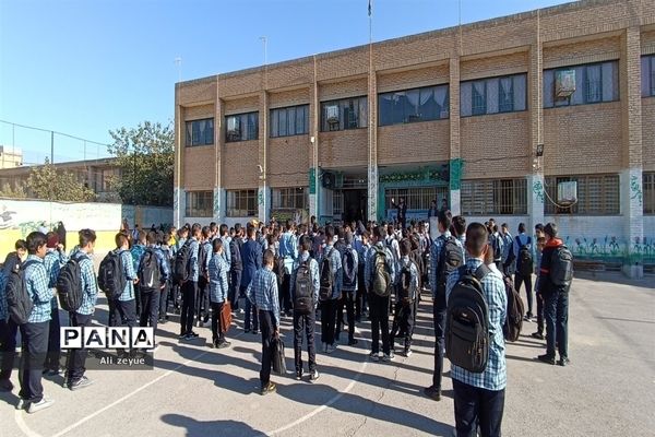 شروع ماه مهر در مدرسه شاهد حضرت مهدی (عج)