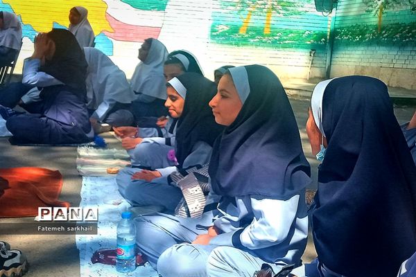 برگزاری جشن آغاز سال تحصیلی در مدرسه دخترانه ۱۷ شهریور شهرستان رباطکریم