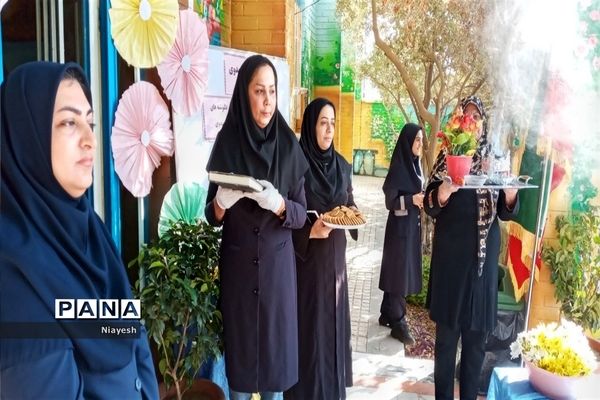 آیین بازگشایی مدارس همزمان با هفته دفاع‌مقدس در آموزشگاه نوشین بختیاری جوادآباد