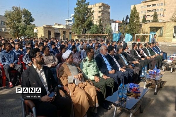 آیین بازگشایی مدارس شهرستان ورامین متمرکز در آموزشگاه شهید عباسپور