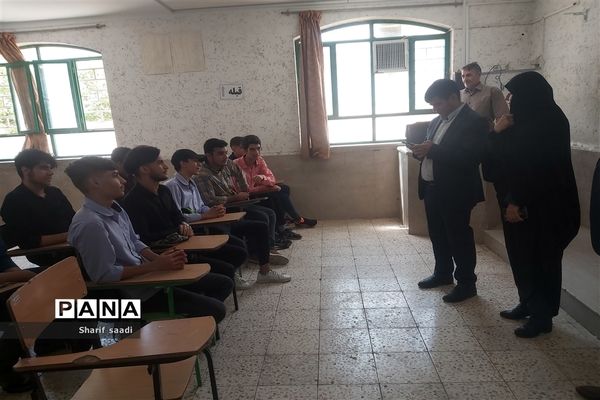 بازدید مدیرآموزش پرورش ناحیه چهارشیراز از مدارس در اولین روز مهرماه