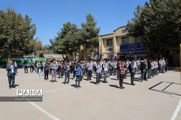 مراسم بازگشایی مدارس در منطقه تبادکان