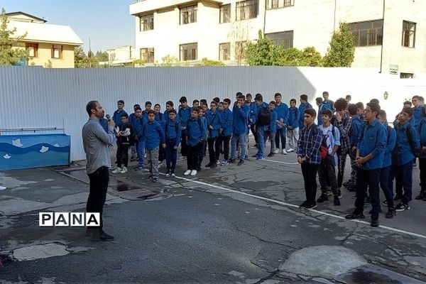 آیین بازگشایی در مدارس پسرانه رودهن