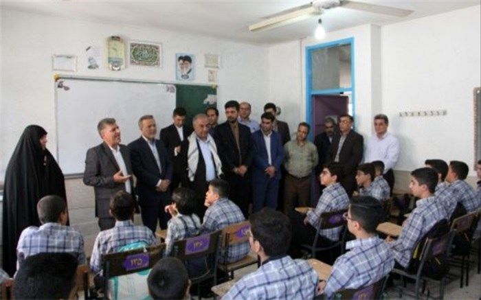 برادر‌خواندگی دبیرستان رازی شیراز با مدرسه جمهوری اسلامی در شهر آنکارا