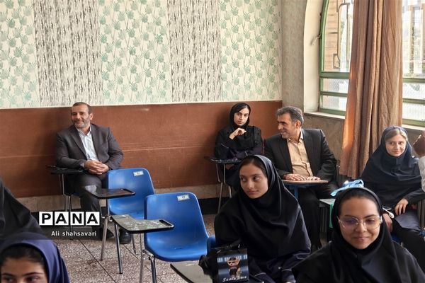 نواختن زنگ مهر، ایثار و مقاومت و آغاز سال تحصیلی جدید در کرمانشاه
