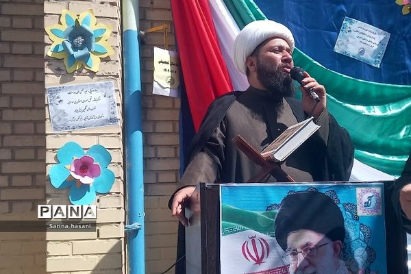 مراسم تشییع شهید گمنام در دبیرستان آزاده رودهن