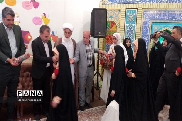 نواخته شدن زنگ نماز در دبستان طواف و معماریان ناحیه 2 شهرری