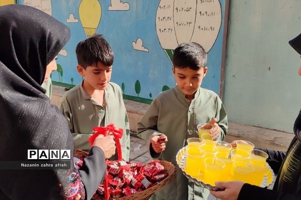 جشن امامت حضرت مهدی(ع) در دبستان هموطن 2 رودهن