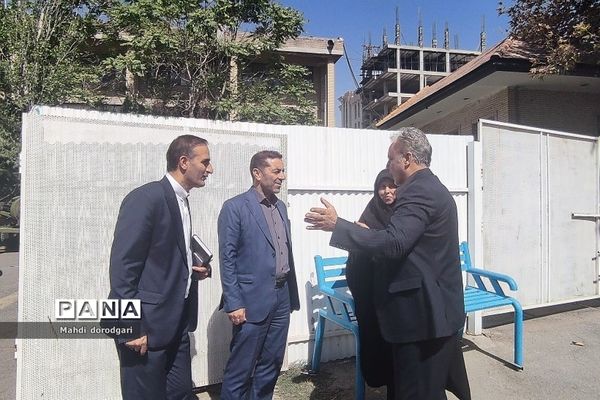 تشییع شهید گمنام در دبیرستان و هنرستان پسرانه سما رودهن