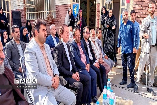 مراسم گرامیداشت هفته دفاع مقدس در اداره آموزش و پرورش شهرستان قرچک