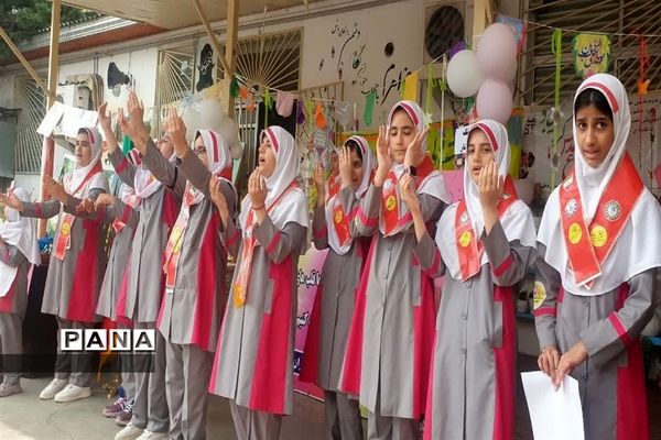 برگزاری جشن عاطفه‌ها در شهرستان محمودآباد