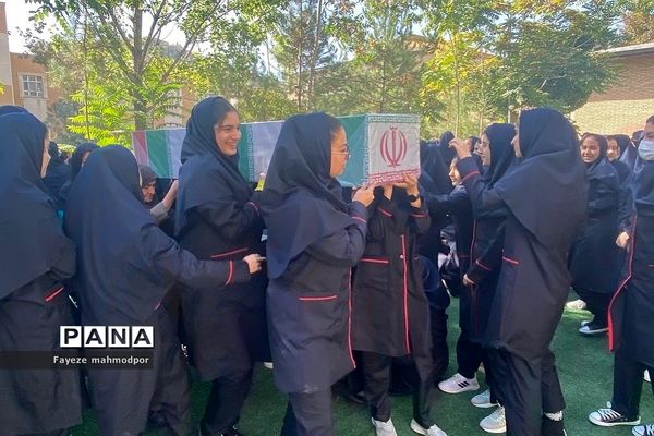 تشییع شهید گمنام در مدارس دخترانه رودهن
