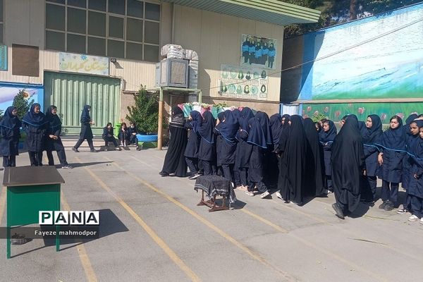 تشییع شهید گمنام در مدارس دخترانه رودهن