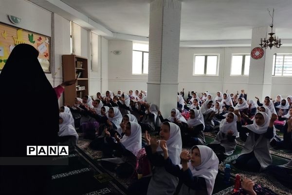 اجرای طرح مهر مهدوی در مدارس ملارد