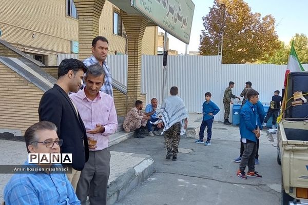 تشییع شهید گمنام در دبیرستان ۱۳ آبان و متوسطه اول سما رودهن