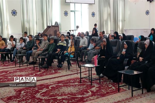 مراسم اختتامیه کلاس‌های مجمع قاریان، حافظان و مداحان دارالقرآن مرکزی حضرت ولی عصر