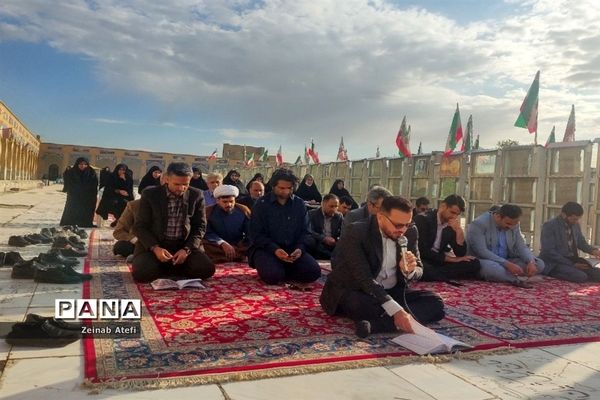مراسم غبارروبی مزار شهدا در آرامستان خواجه ربیع مشهد