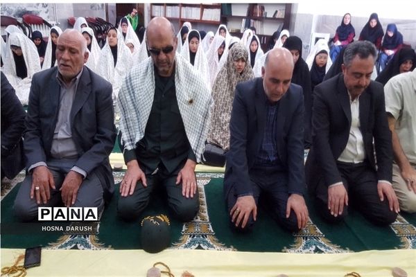 نواختن زنگ نماز در دبیرستان دخترانه نابینایان تقوا