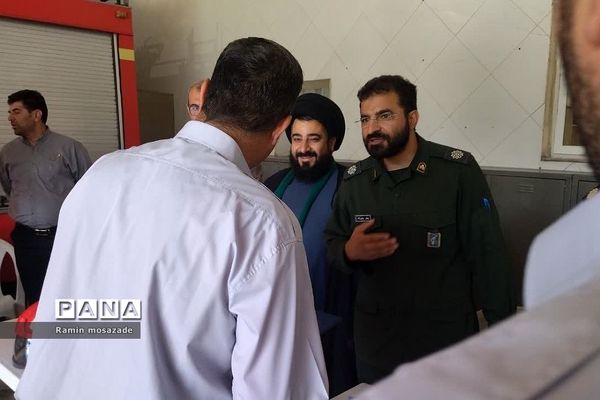 آیین تجلیل از آتش‌نشانان رودهن