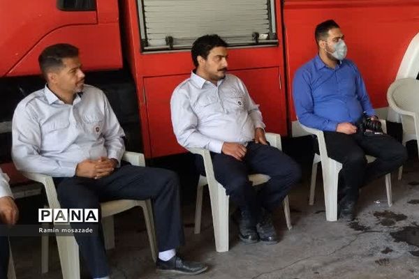 آیین تجلیل از آتش‌نشانان رودهن