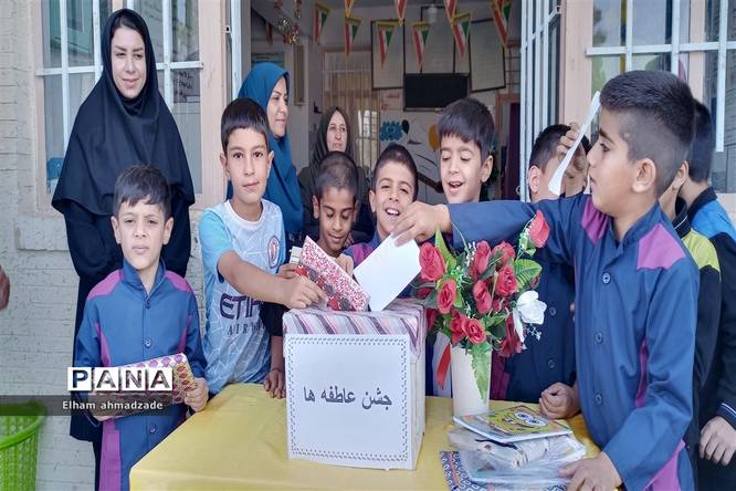 جشن عاطفهها در دبستان قرآنی شهید منتظرقائم شهرستان خاتم