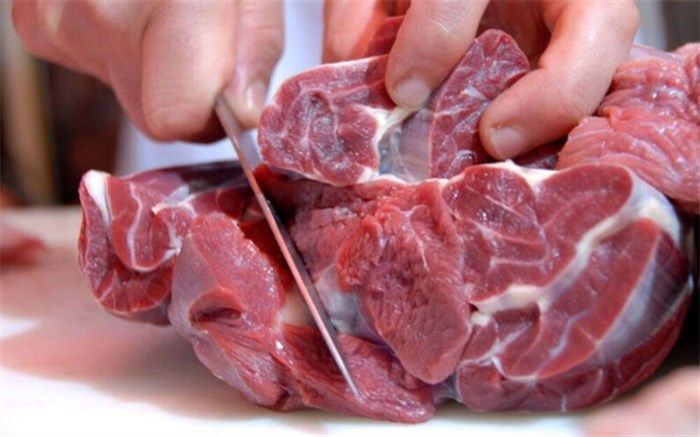 آغاز روند نزولی قیمت گوشت در بازار با استمرار و افزایش واردات