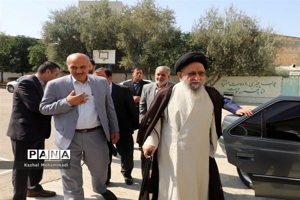نواختن زنگ نماز در مدارس استان گلستان