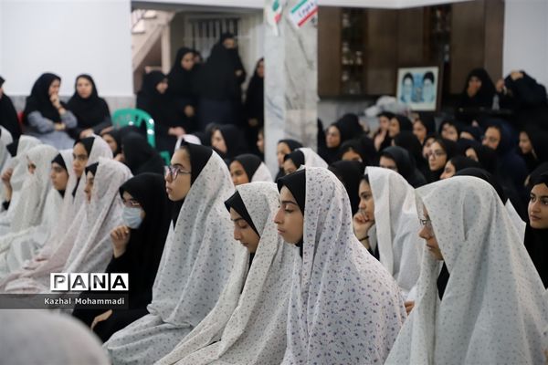 نواختن زنگ نماز در مدارس استان گلستان