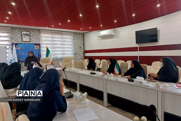 کارگاه آموزشی طرح«هر مدرسه،  یک خبرنگار» برای دانش‌آموز خبرنگاران پانا  کهریزک