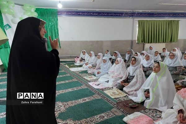 جشن نماز دانش‌آموزان آموزشگاه الله‌اکبر اسلامشهر