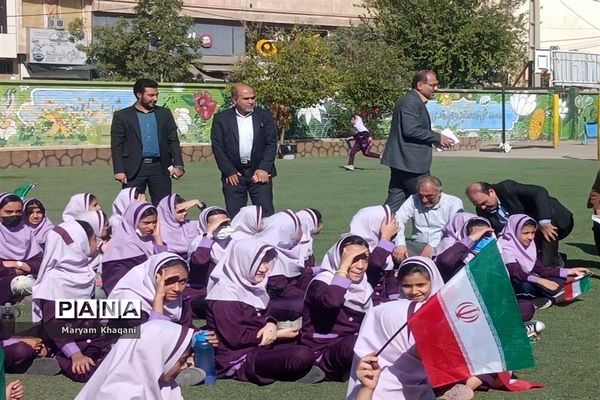 جشن عاطفه‌ها در دبستان پوشینه بافت ایران ناحیه ۳ شیراز