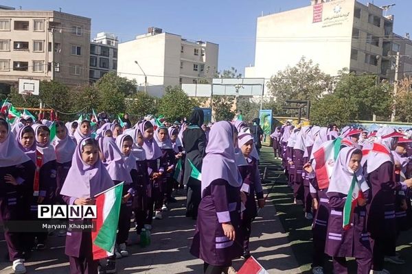 جشن عاطفه‌ها در دبستان پوشینه بافت ایران ناحیه ۳ شیراز