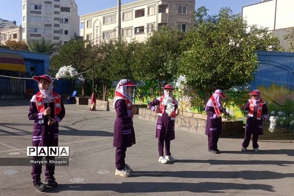 جشن عاطفه‌ها در دبستان پوشینه بافت ایران ناحیه ۳ شیراز