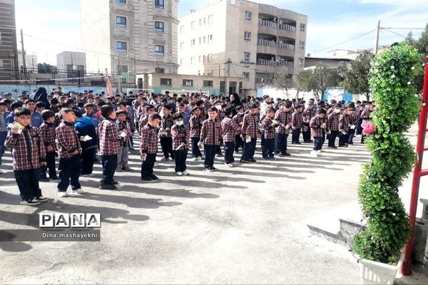 مراسم جشن عاطفه‌ها در مدارس شهرستان گلپایگان