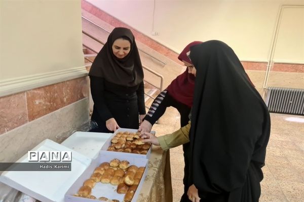برگزاری انتخابات انجمن اولیا در دبیرستان فرهنگ ۱۳