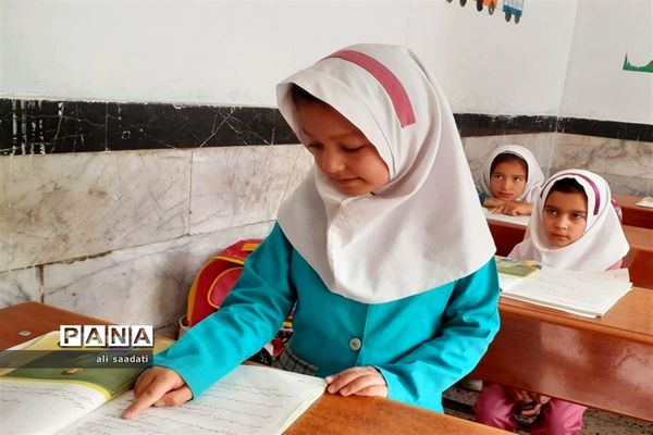 بازدید مدیر دستگاه تعلیم و تربیت شهرستان کلات از برخی از مدارس روستاهای کلات