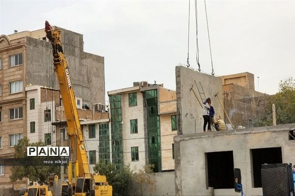 بازدید از مدارس در حال ساخت شهرستان بهارستان