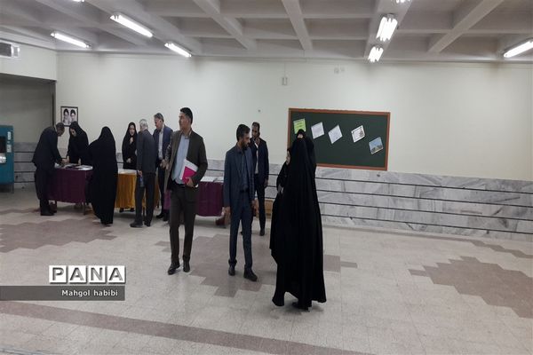 برگزاری همایش مدیران حوزه معاونت متوسطه ناحیه ۷ مشهد مقدس
