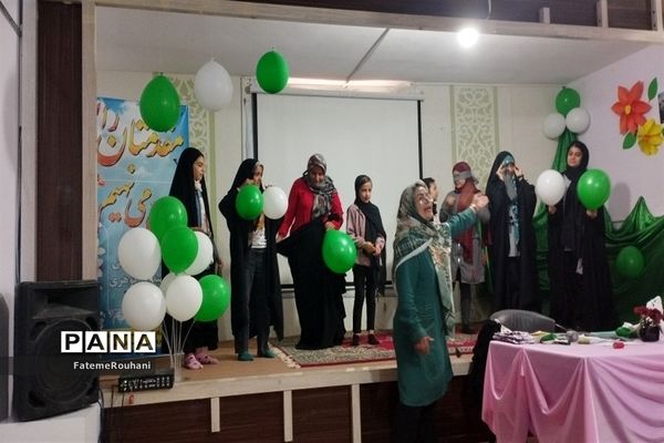 برگزاری پاتوق دخترانه در خلیل آباد