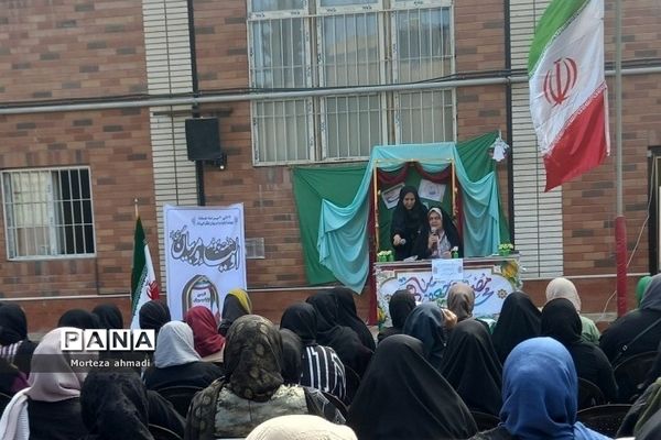 انتخابات انجمن اولیا و مربیان در دبیرستان هیات‌امنایی عفت‌آهنگری ناحیه یک شهرری