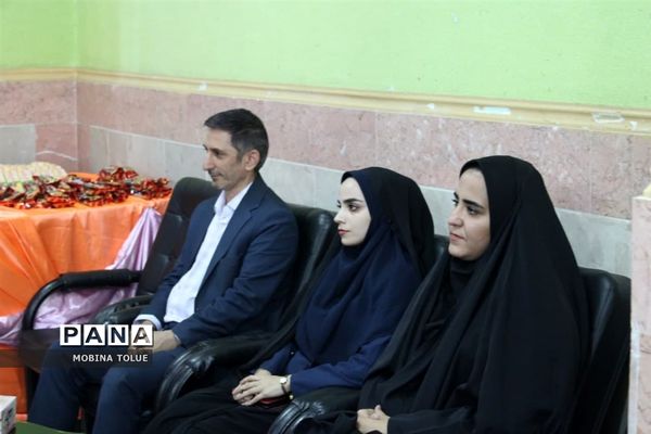 مراسم جشن غنچه‌های در بهارستان