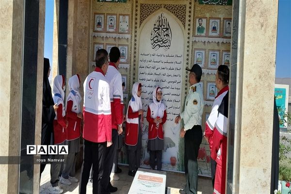 تجلیل به‌مناسبت هفته نیروی انتظامی شهرستان مانه وسملقان