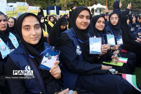 حضور دختران خبرنگار پانا شهرستان‌های استان تهران در اردو ملی ویژه خبرنگاران پانا