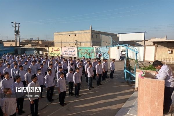 نواخته شدن زنگ همبستگی با مردم فلسطین در دبیرستان شاهد باقرالعلوم (ع) بهبهان