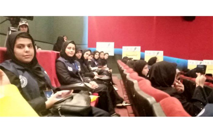 خبرنگار دانش‌آموزان شهر تهران از موزه سینما بازدید کردند