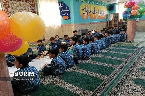 برگزاری جشن قرآن کلاس اولی‌ها در آموزشگاه علامه طباطبایی(ره) شهرستان پیشوا