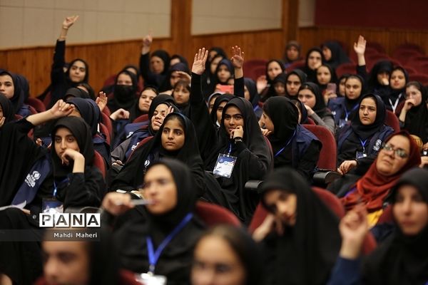 اولین روز از اردوی ملی آموزش دانش‌آموز خبرنگاران خبرگزاری پانا - 2