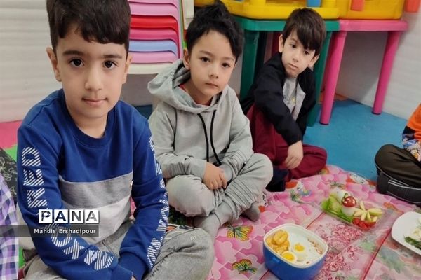 برگزاری هفته جهانی کودک در مهد قرآنی شهرک شهید درخشان